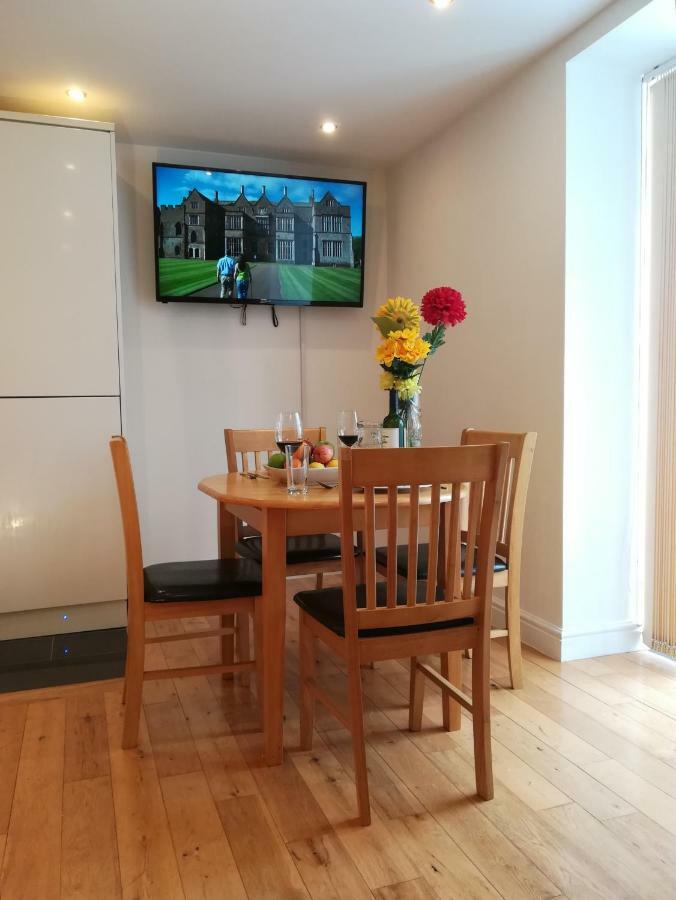Modern, 1 Bedroom Apartment, Uplands, Swansea Exteriér fotografie